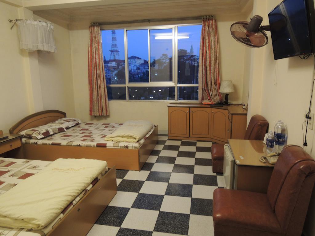 Minh Chau 2 Hotel Dalat Habitación foto